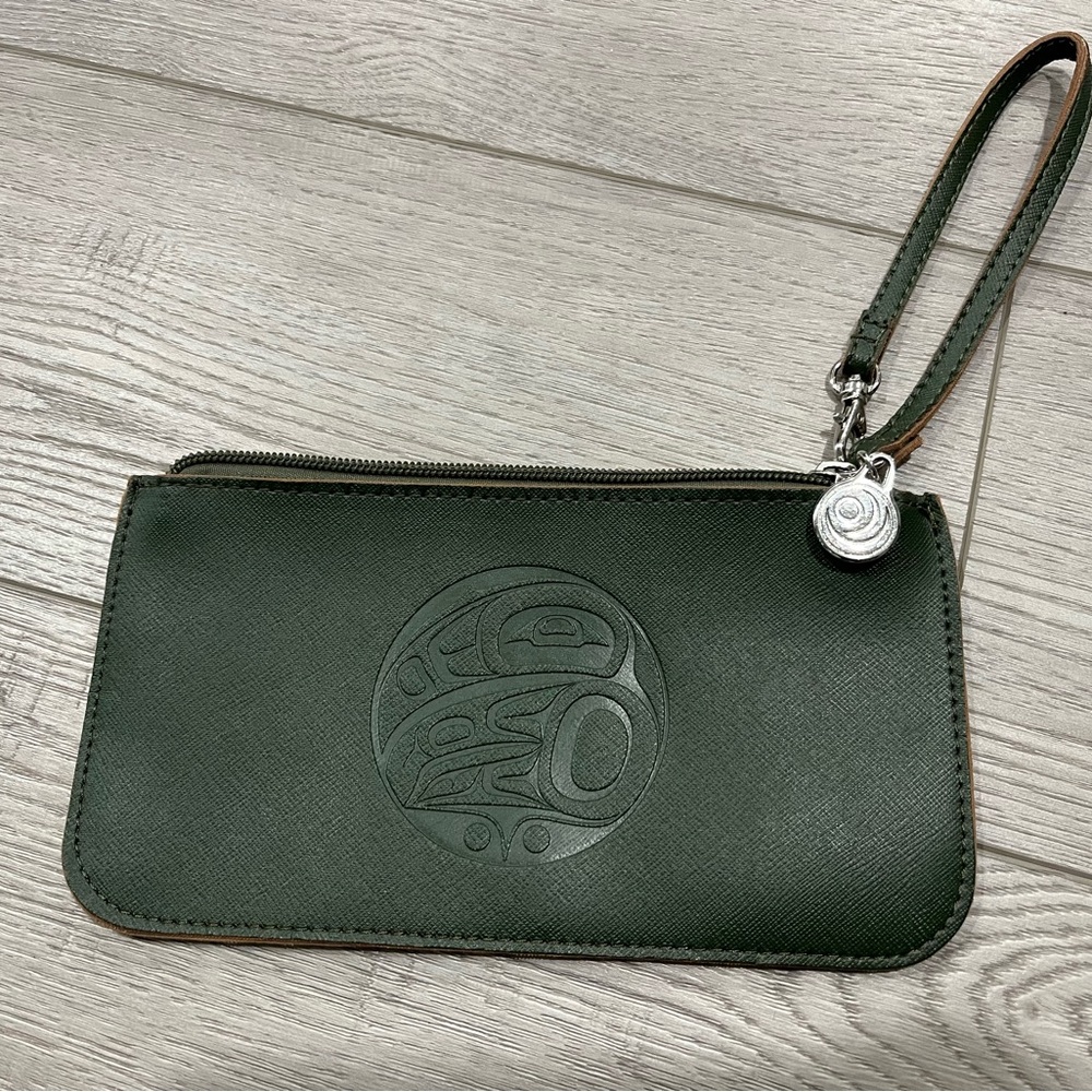 Moonlight wristlet